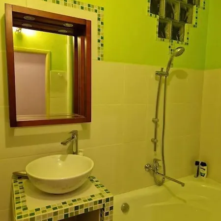 아파트 Melinda's Dance Space- Dance Club In Dunajská Streda